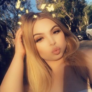 Meet your Posher, Jocelyn